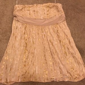 Strapless top
